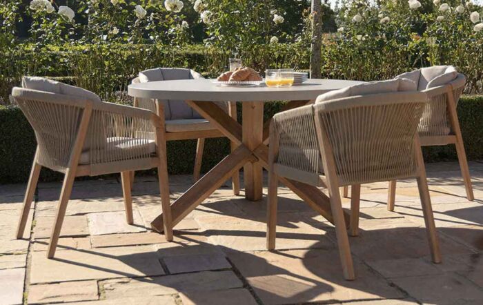 Maze Martinique Rope Weave Outdoor 4 Seat Round Dining Set -MART-4SRDS-LB