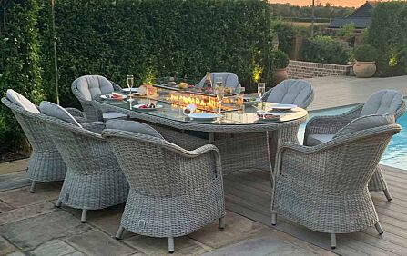 Maze Oxford 8 Seat Oval Firepit Dining Set with Heritage Chairs