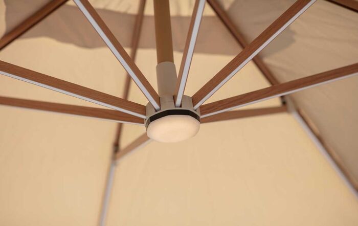 Bramblecrest Truro Wood Effect 3M Square LED Sand Cantilever Parasol inc Granite Base - FREE cover